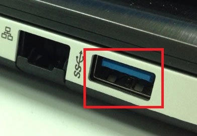 Sử dụng cổng USB 3.0 để tối ưu hóa tốc độ ReadyBoost
